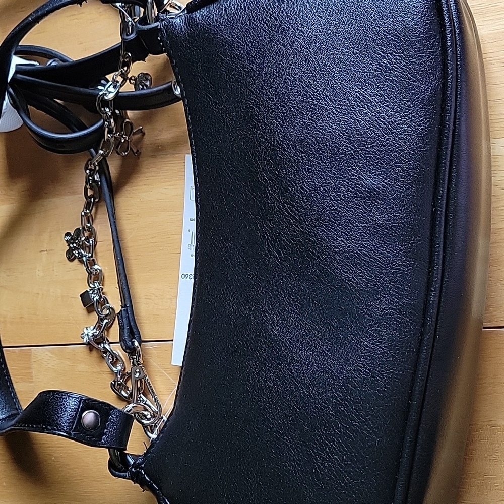 Shoulder Bag With Charms - Picture 3 of 4